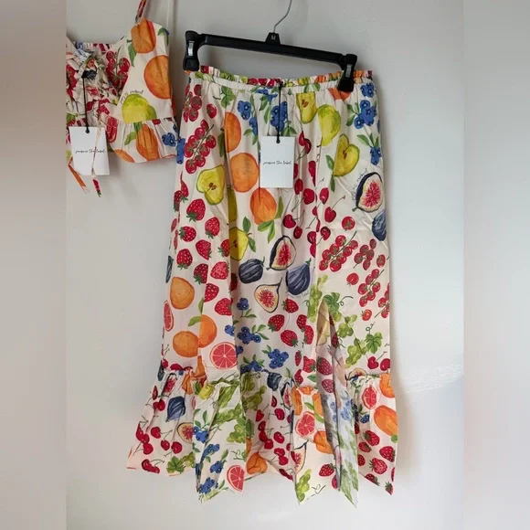 Jacquie the label Cream Fruit Crop Top & Maxi Skirt Set - Picture 2 of 7
